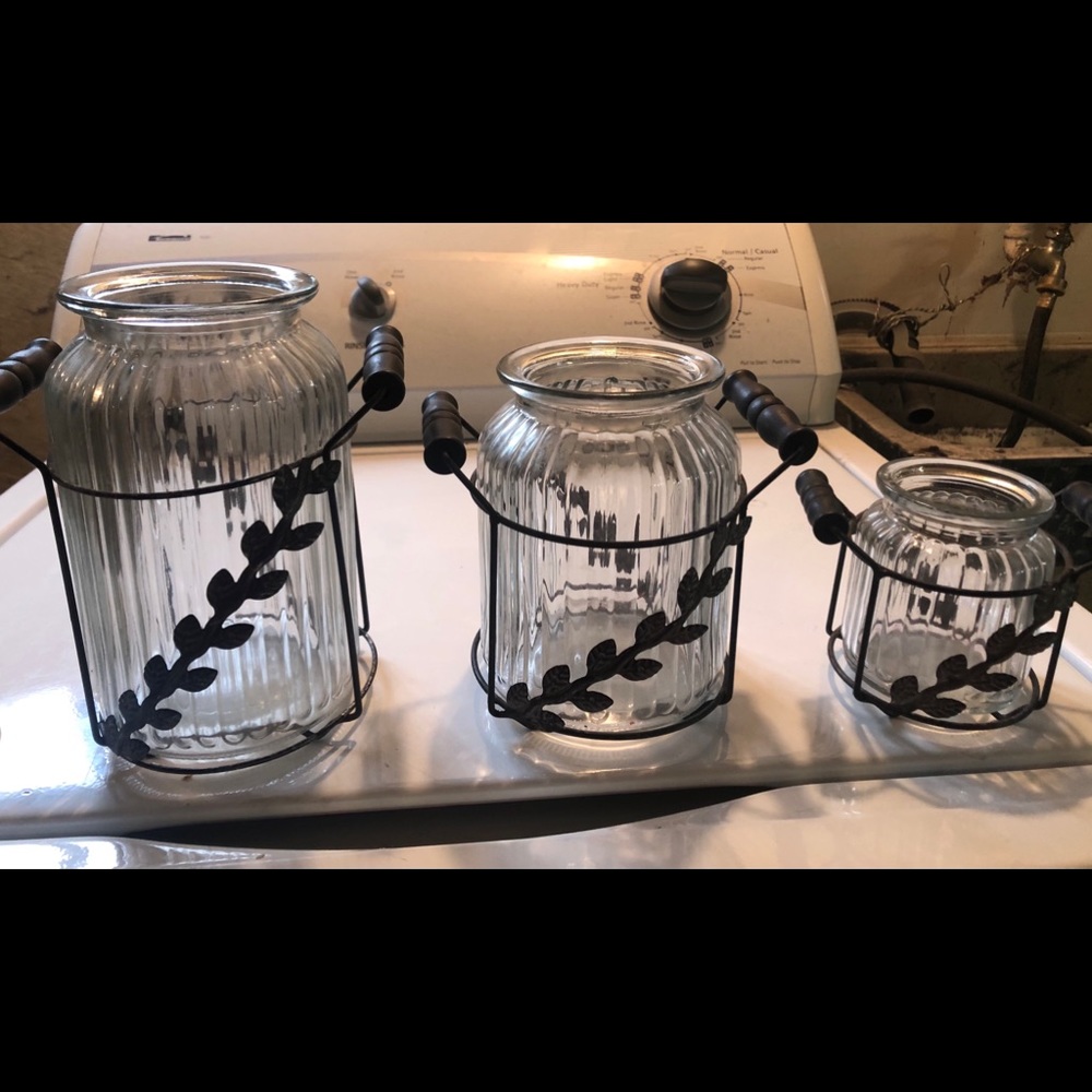 Glass canisters. Good condition